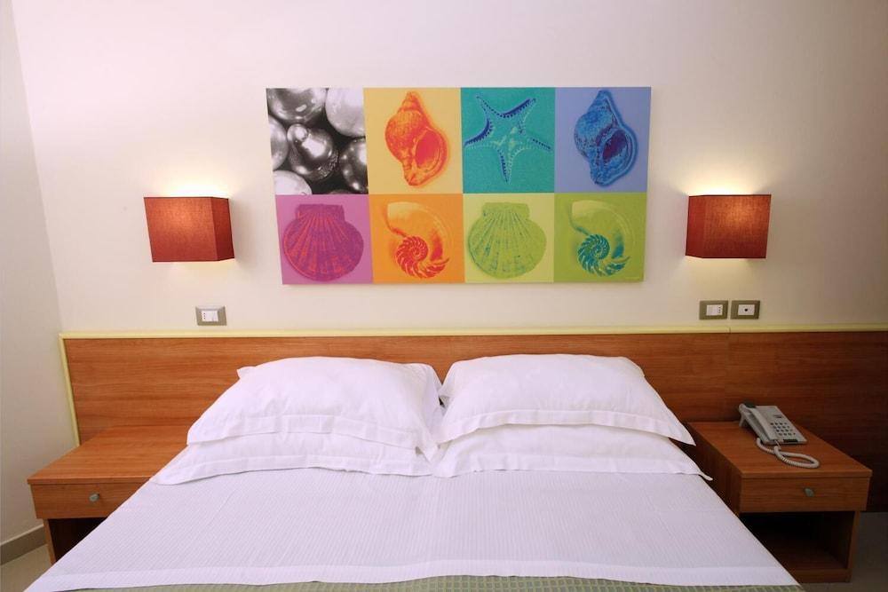Noha Suite Hotel Riccione Exterior foto